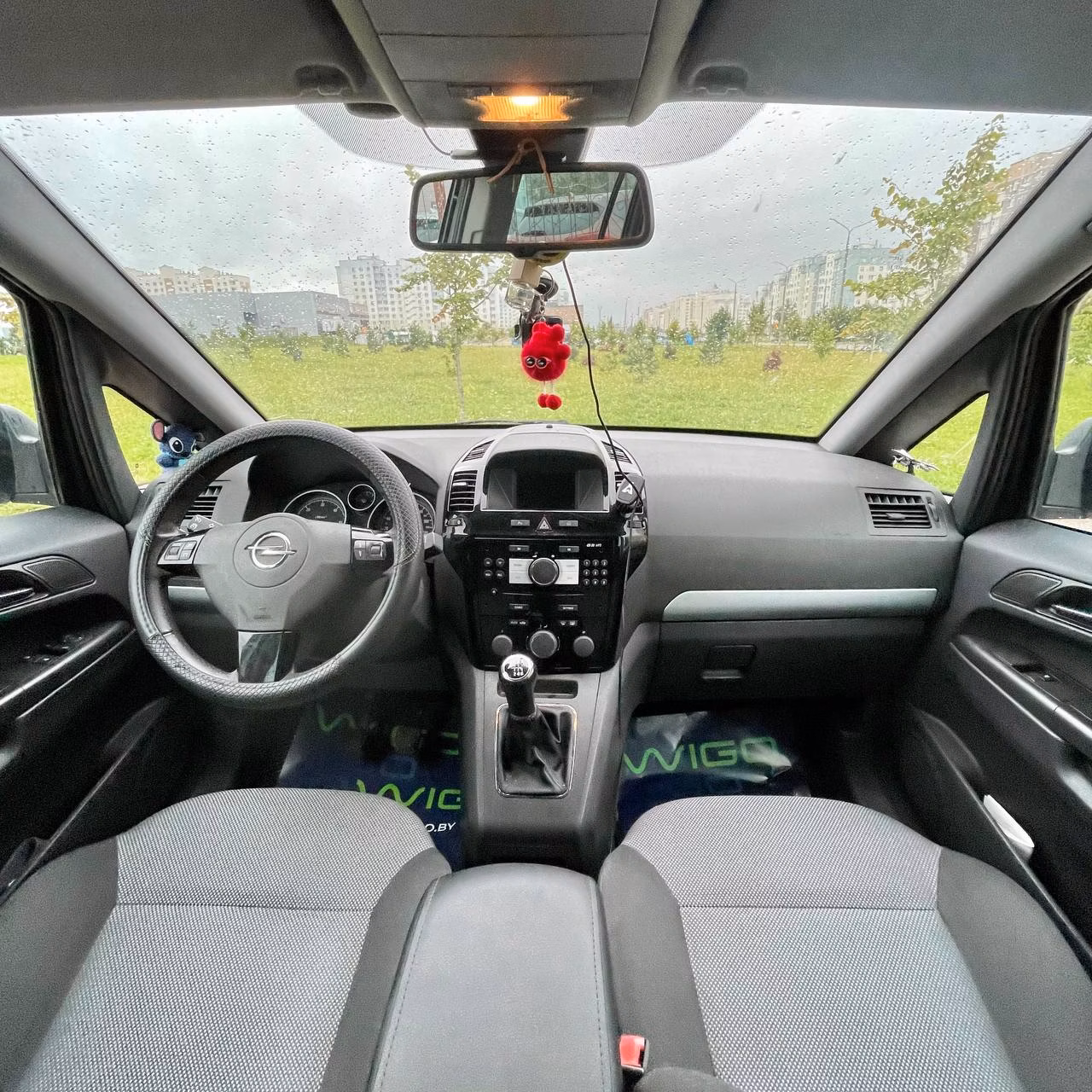 Opel Zafira фото 15