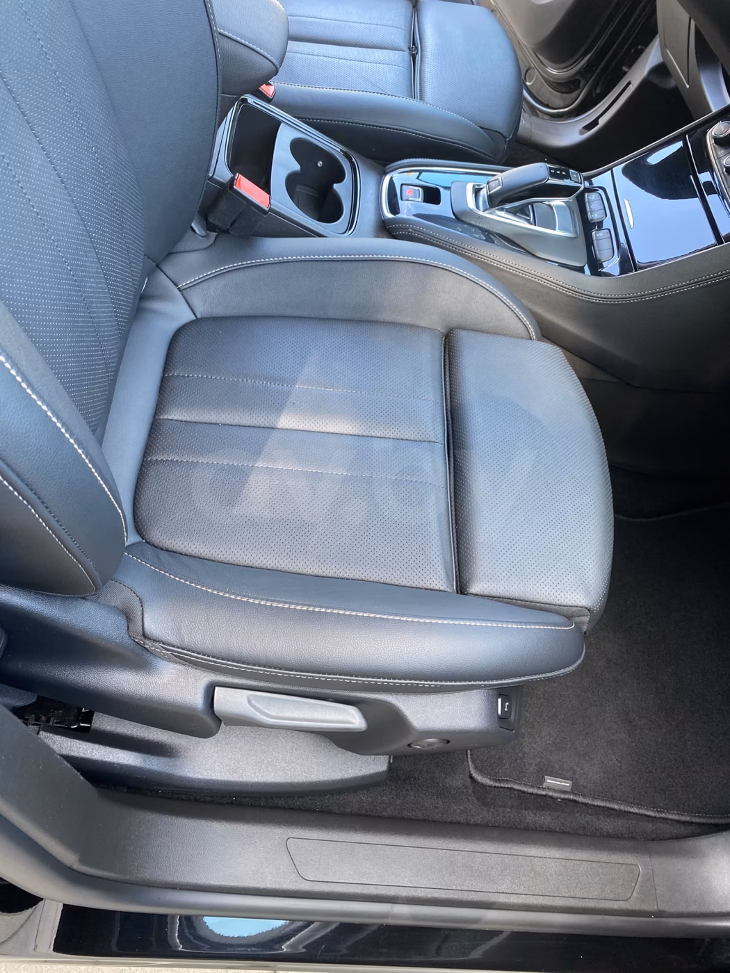 Opel Grandland X фото 12