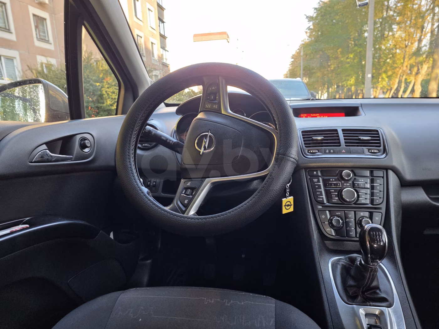 Opel Meriva фото 3