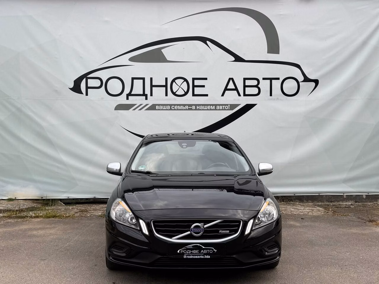 Volvo V60 фото 2