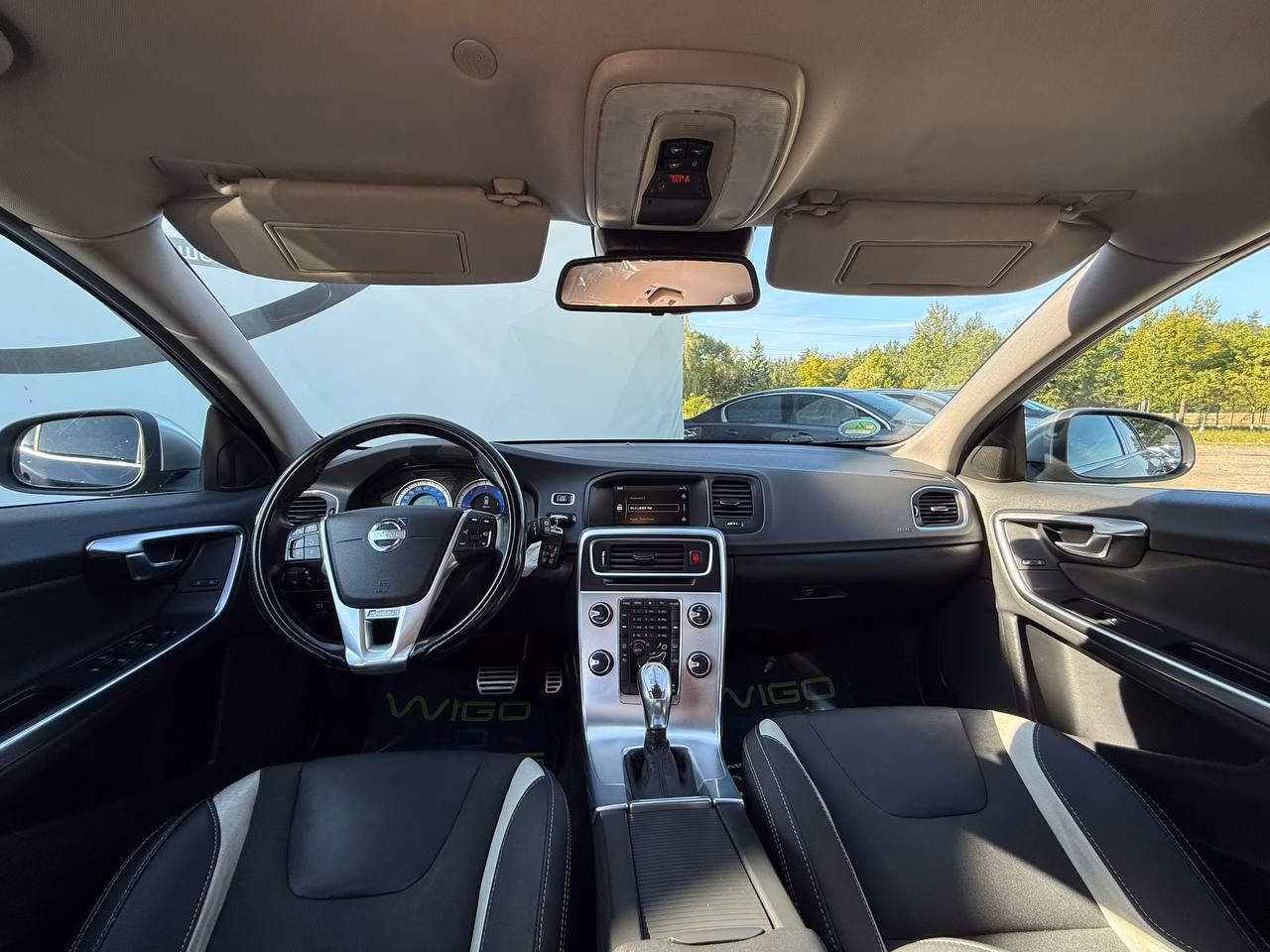 Volvo V60 фото 9