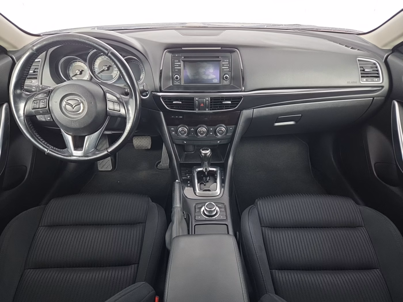 Mazda 6 фото 10