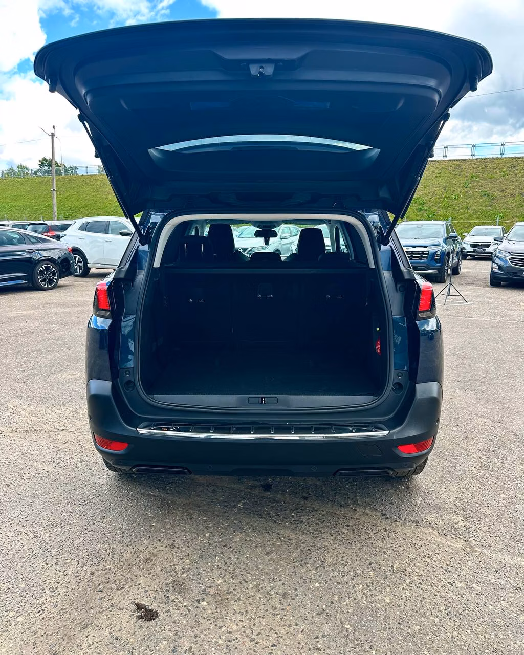 Peugeot 5008 фото 19