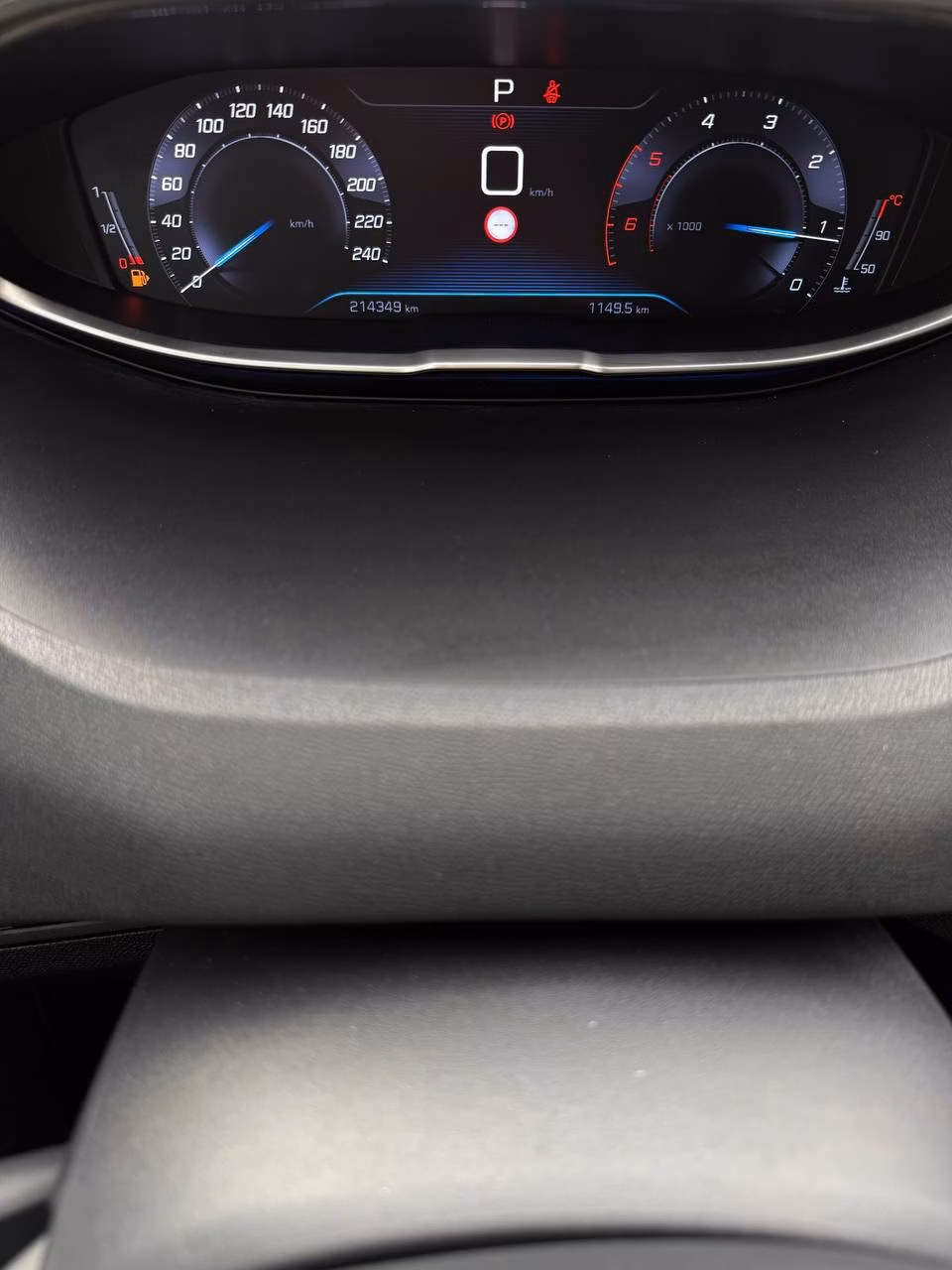 Peugeot 3008 фото 12
