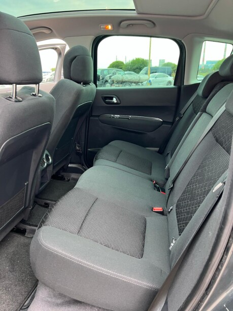Peugeot 3008 фото 16