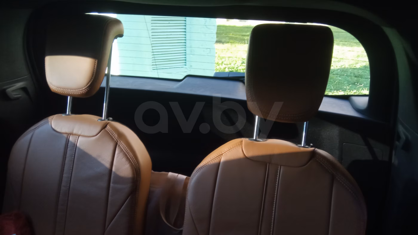 Peugeot 5008 фото 8