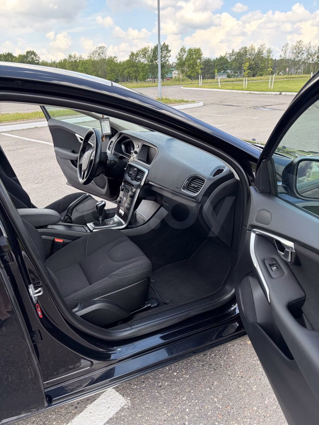 Volvo V40 фото 6