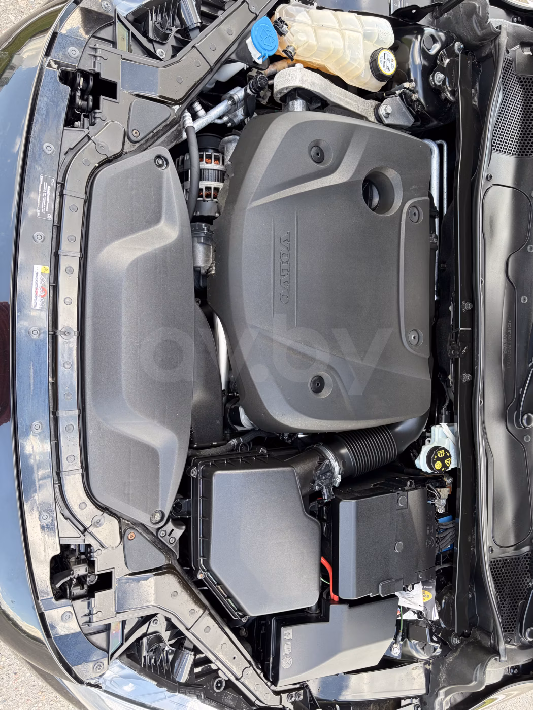 Volvo V40 фото 11