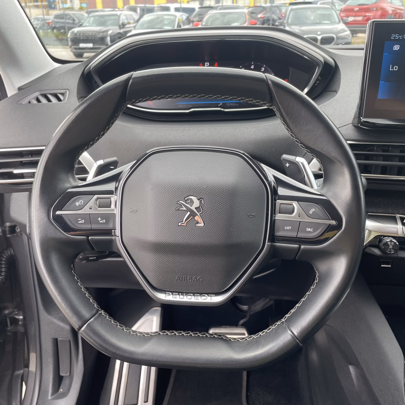 Peugeot 3008 фото 17