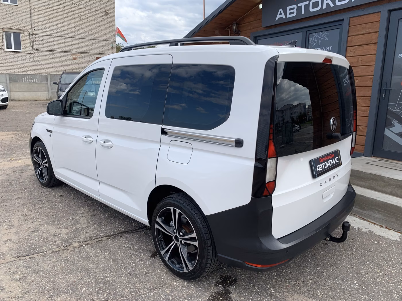 Volkswagen Caddy фото 6