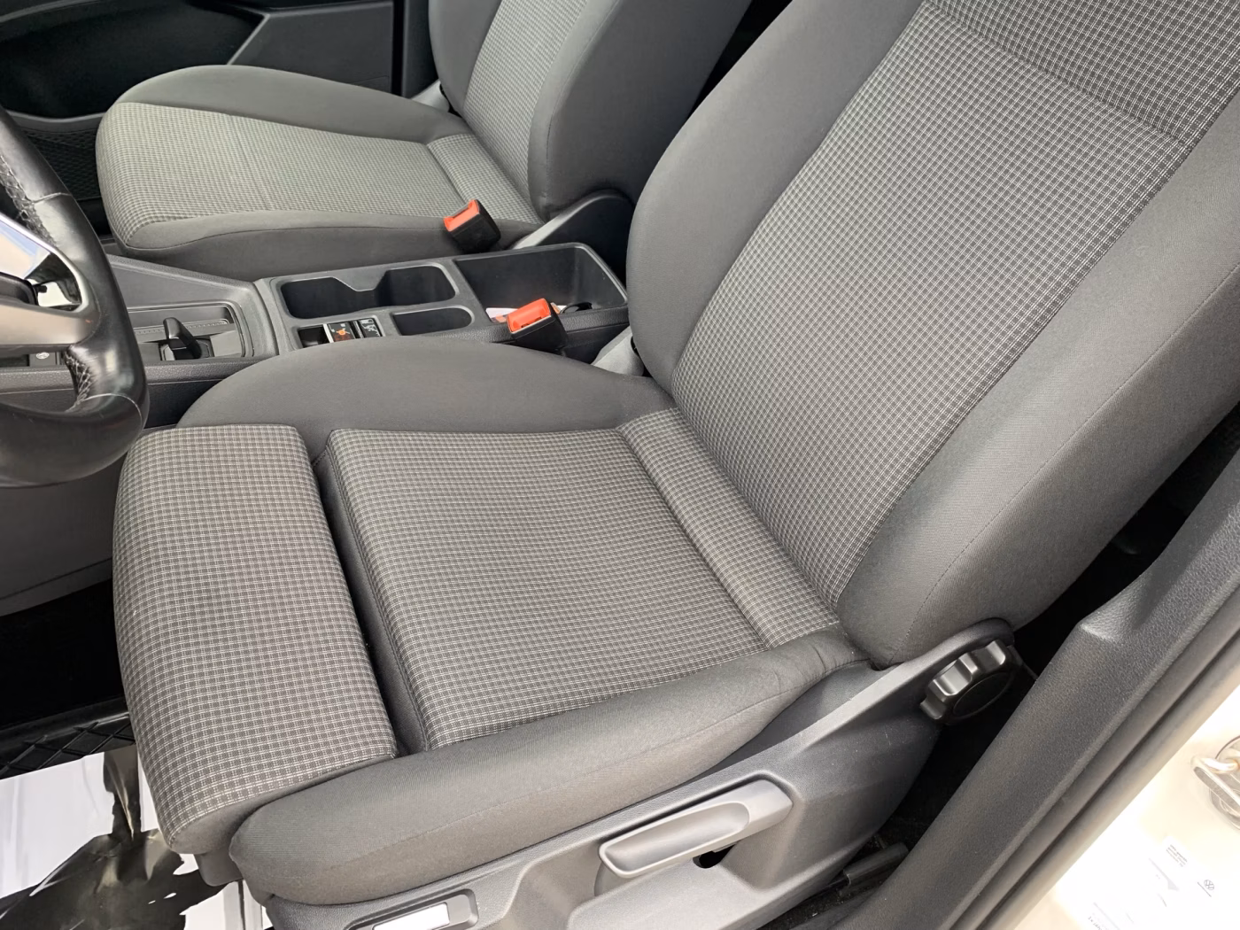 Volkswagen Caddy фото 9