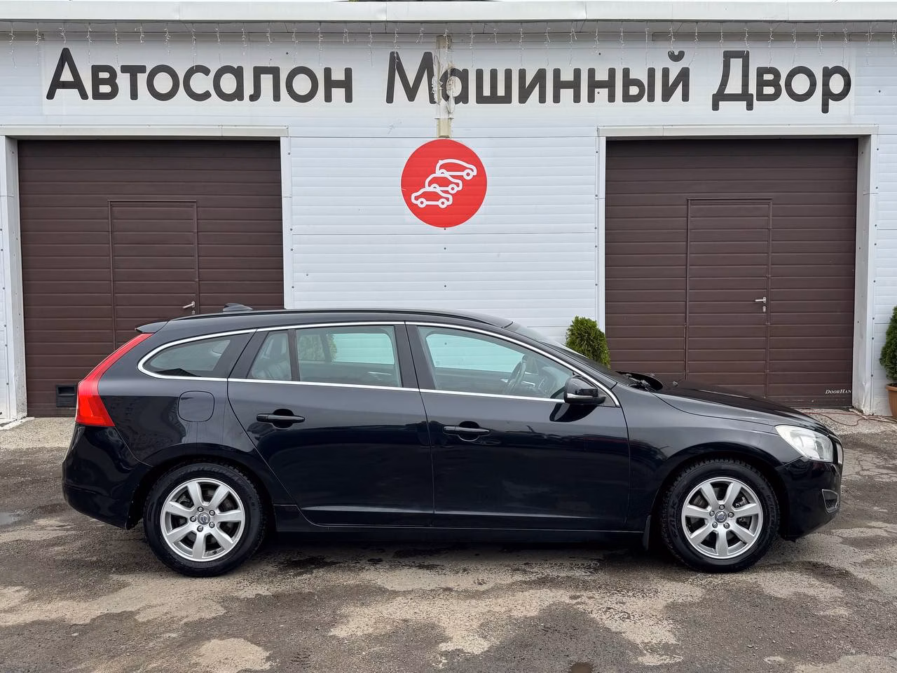 Volvo V60 фото 6