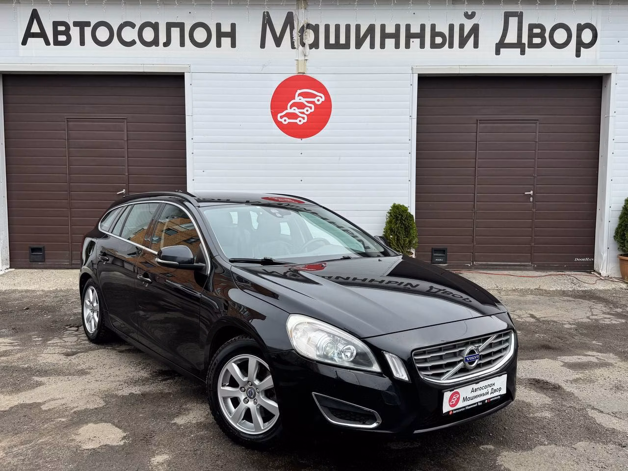 Volvo V60 фото 7