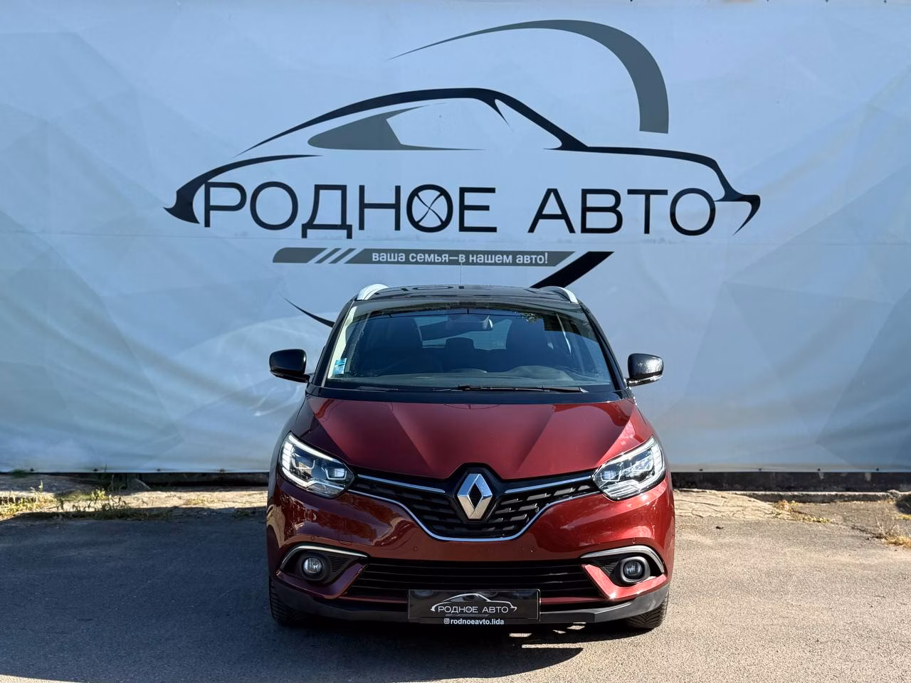 Renault Grand Scenic фото 2