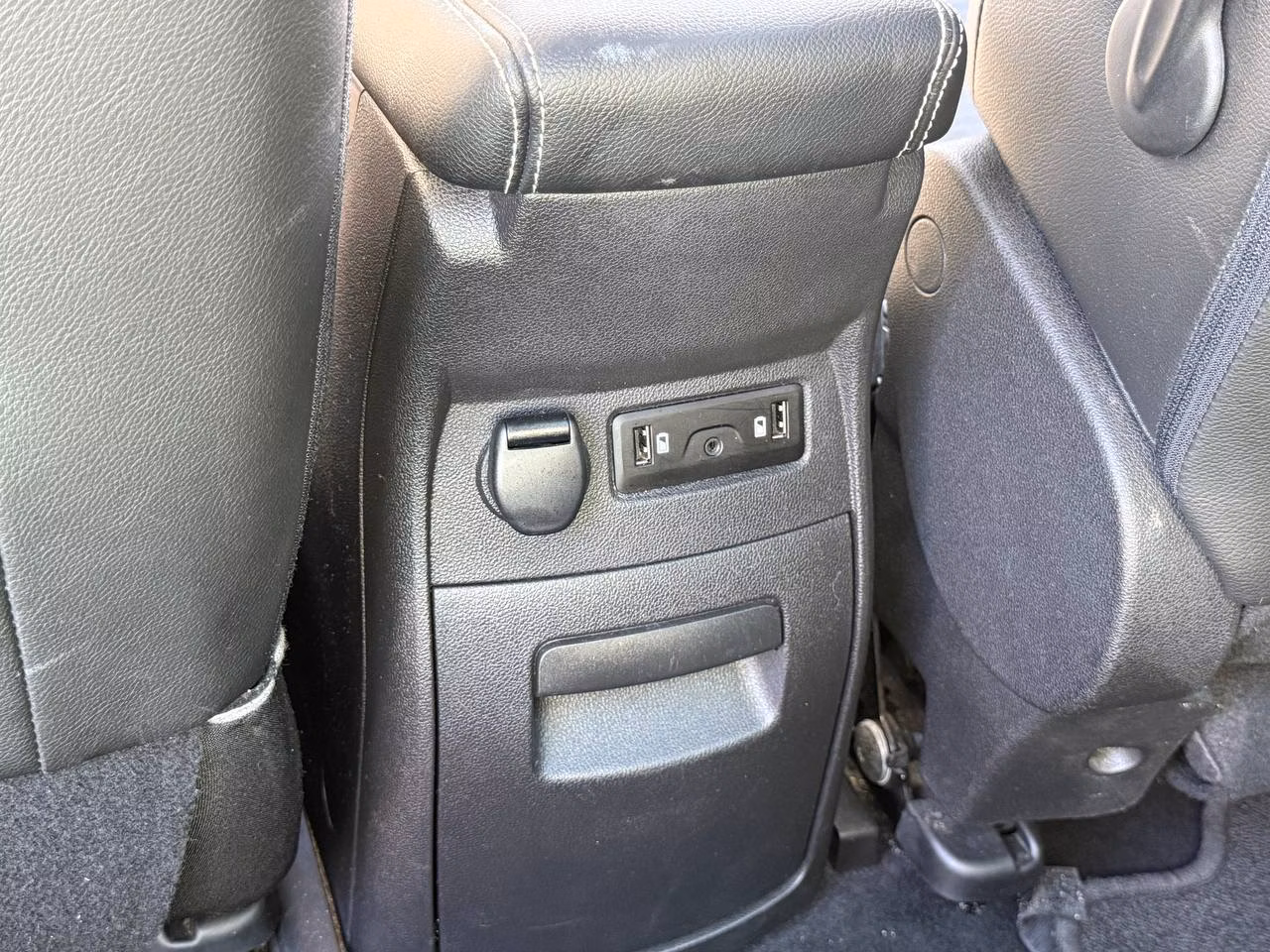 Renault Grand Scenic фото 16