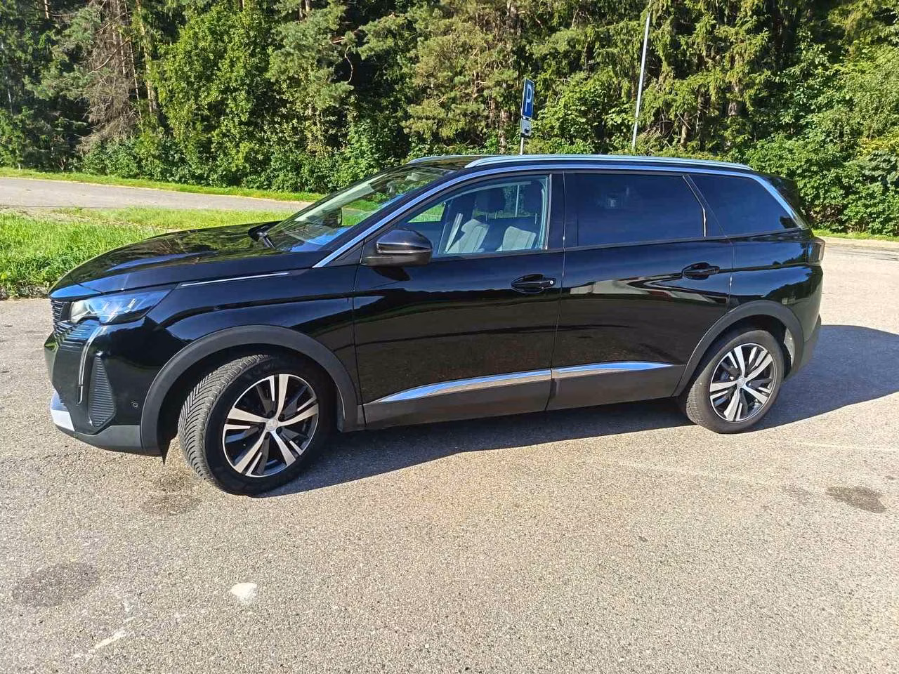 Peugeot 5008 фото 2
