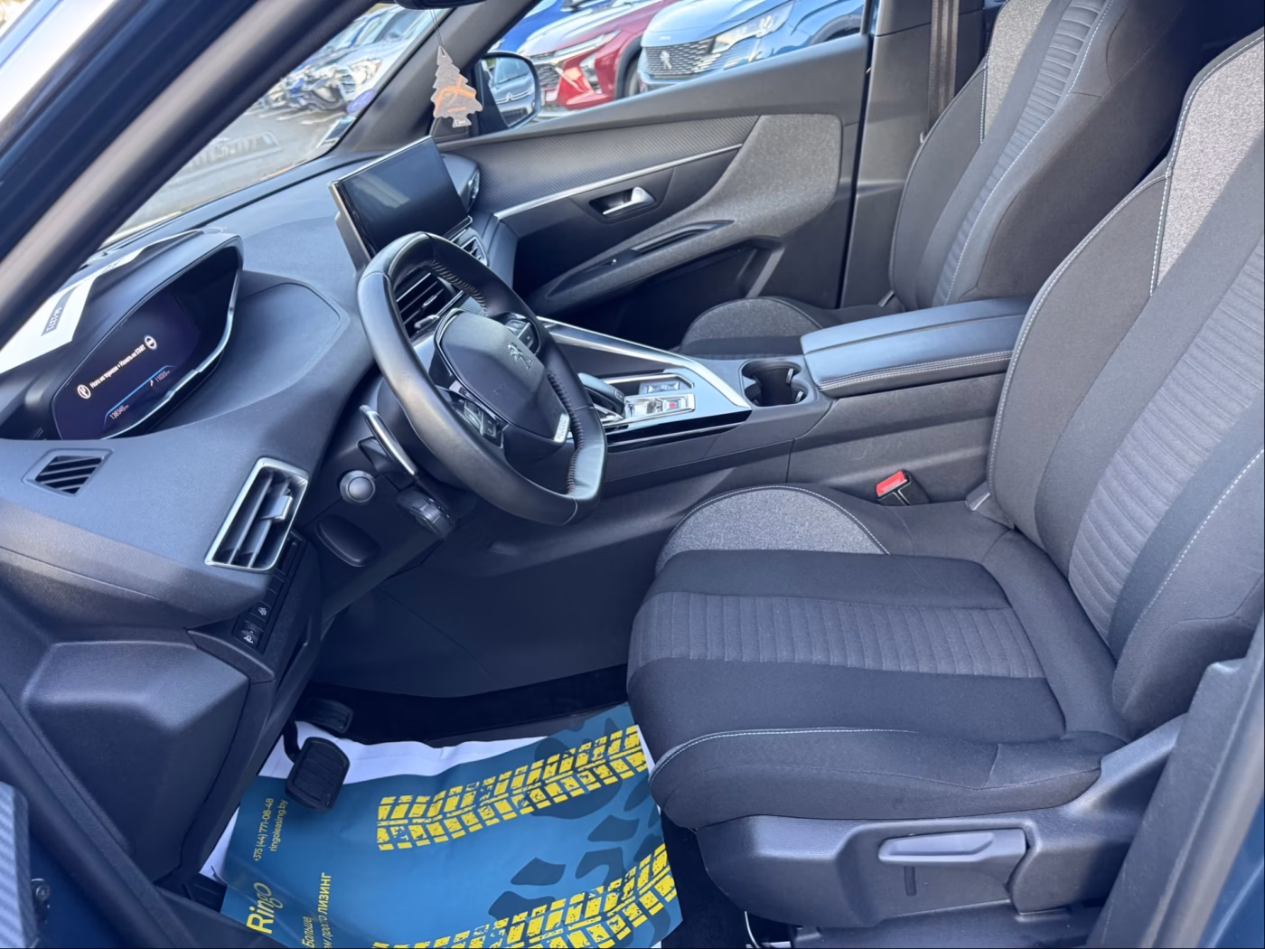 Peugeot 5008 фото 20