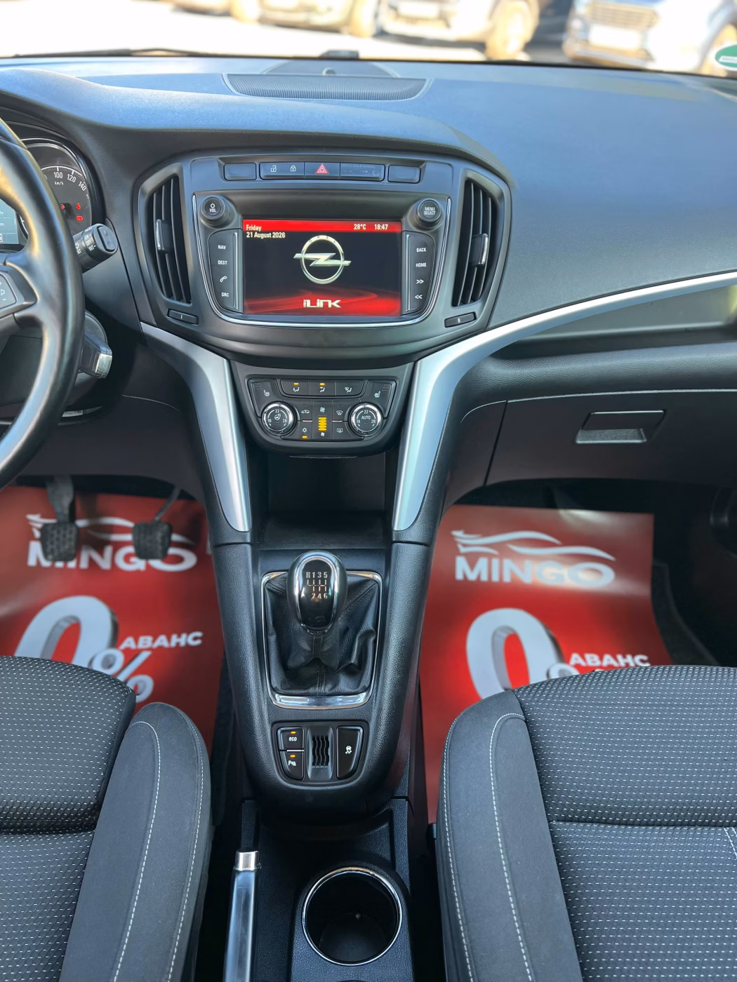 Opel Zafira фото 18
