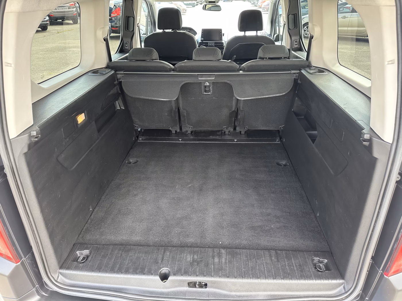 Peugeot Rifter фото 10