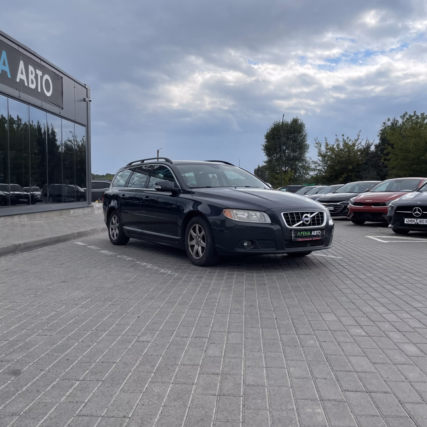 Volvo V70 фото 3