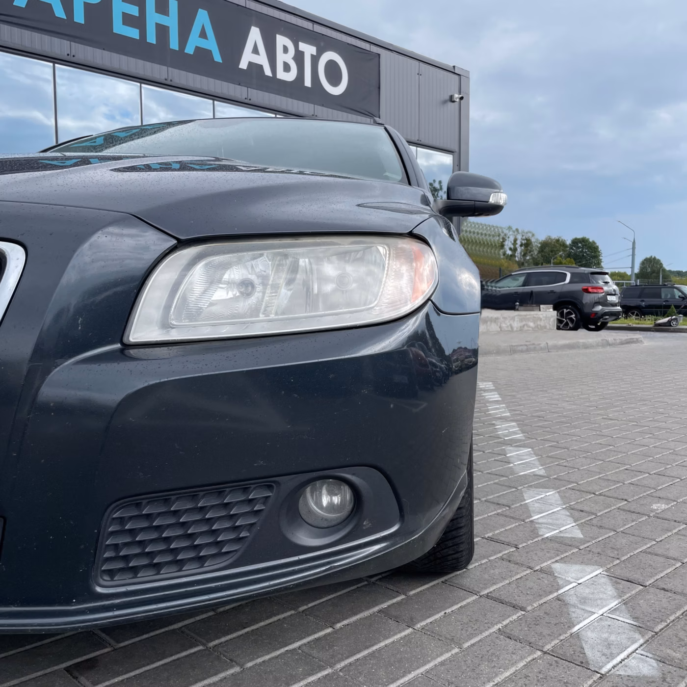 Volvo V70 фото 9