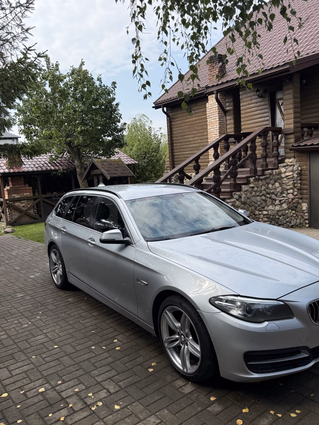 BMW 5 серия фото 8