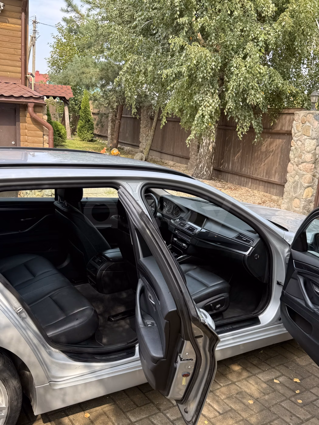 BMW 5 серия фото 10