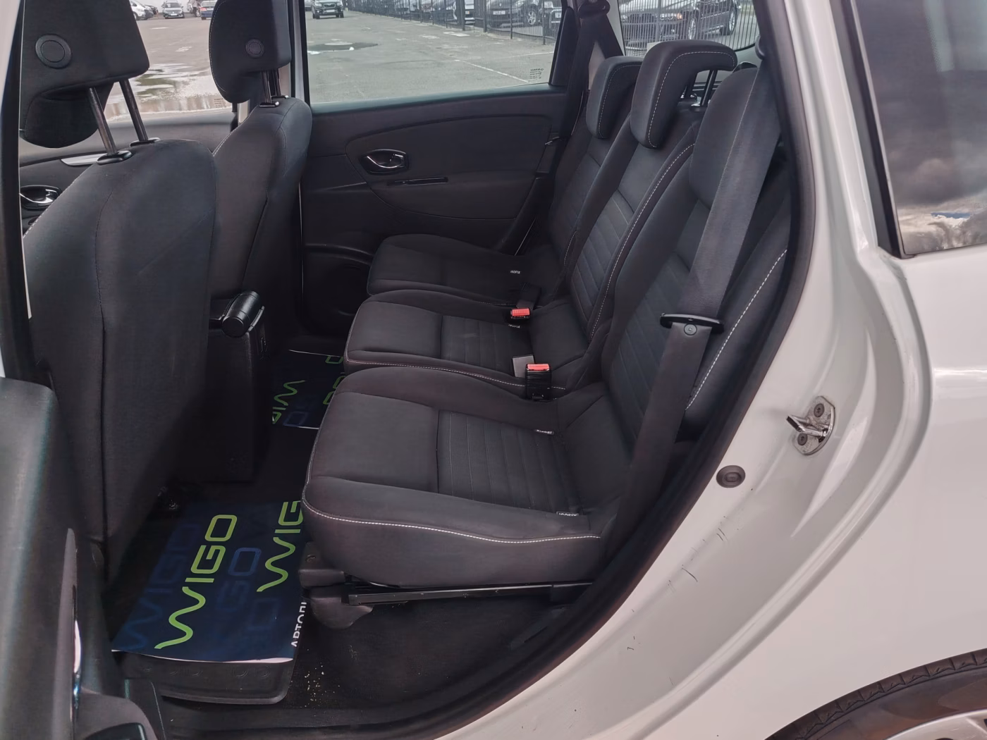 Renault Scenic фото 9