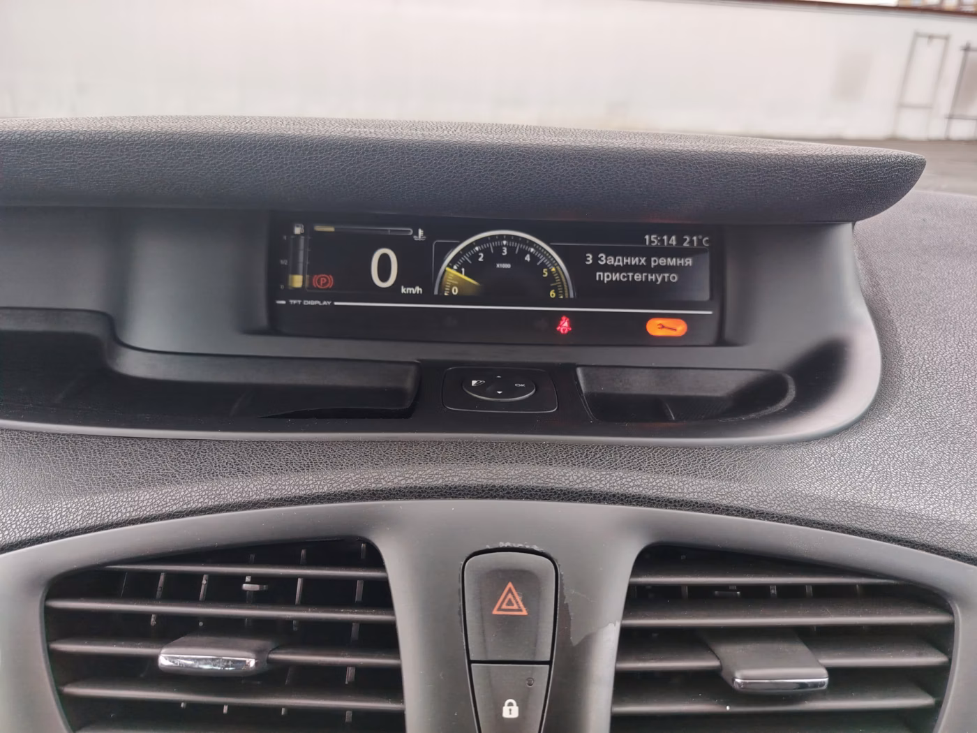 Renault Scenic фото 15