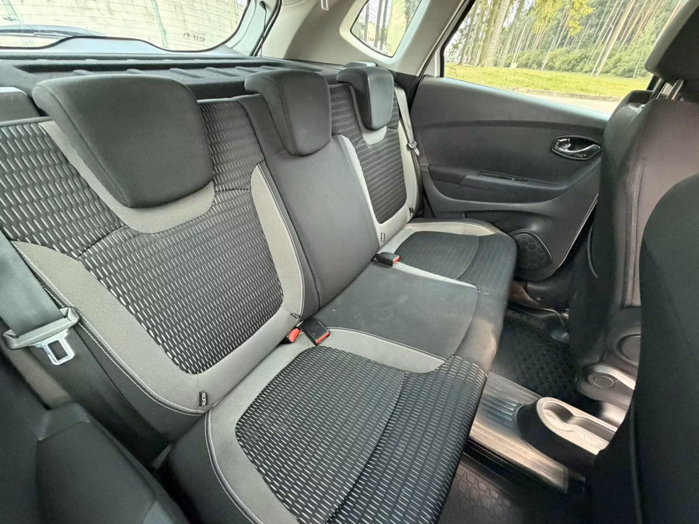 Renault Kaptur фото 10