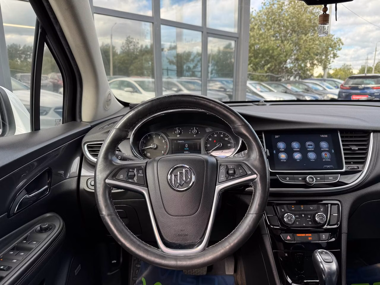 Buick Encore фото 10
