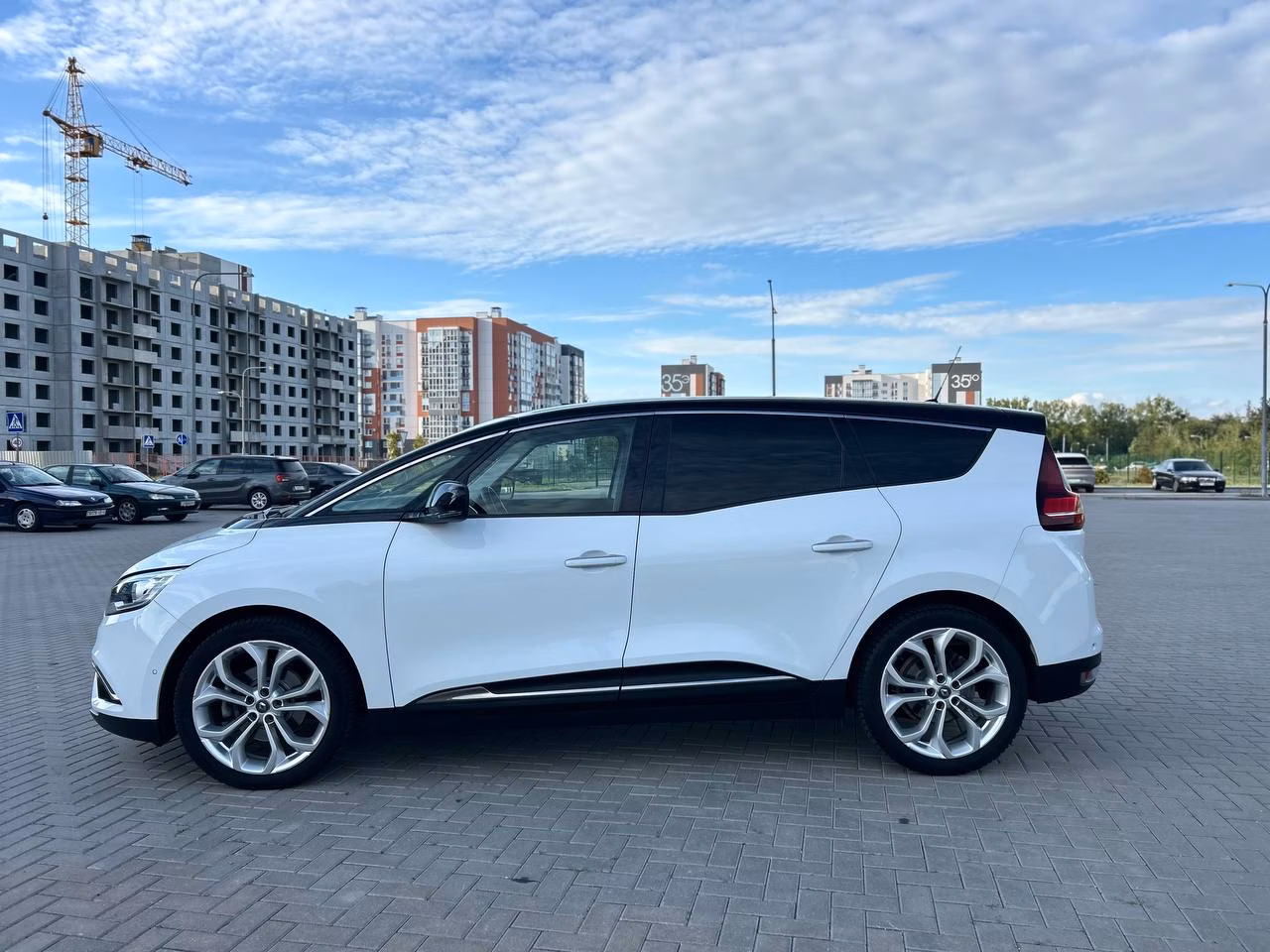 Renault Grand Scenic фото 2