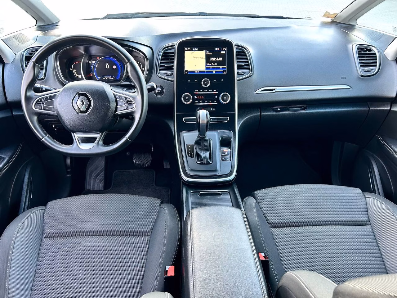 Renault Grand Scenic фото 8