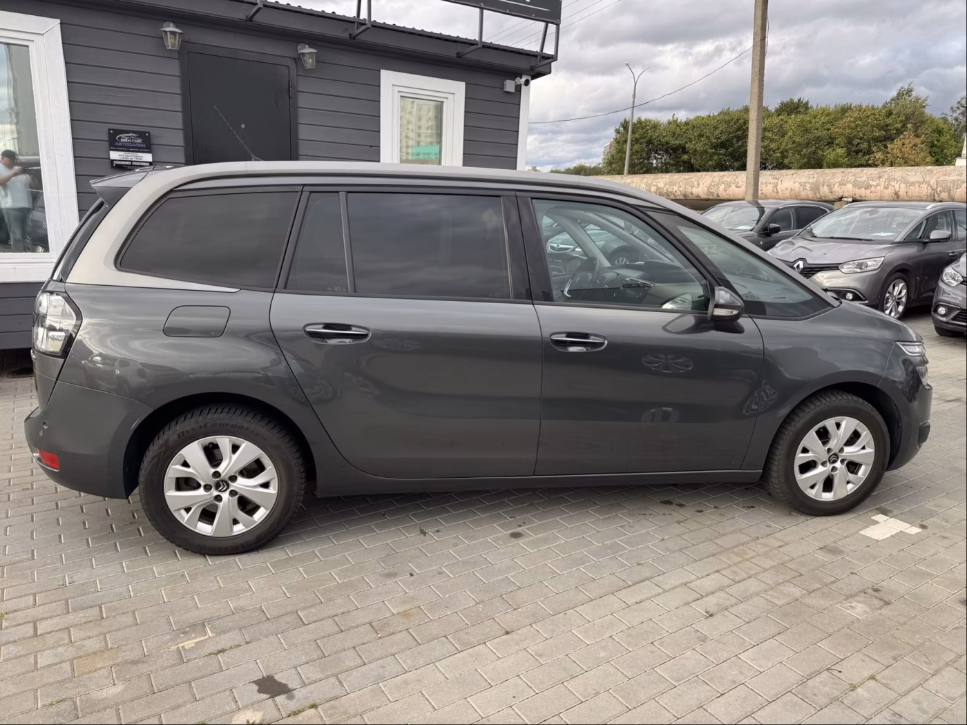 Citroen C4 Grand Picasso фото 8