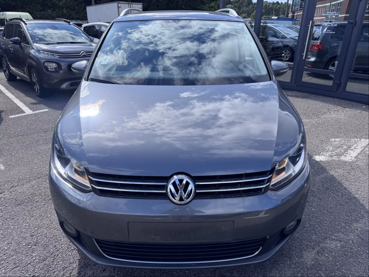 Volkswagen Touran фото 3