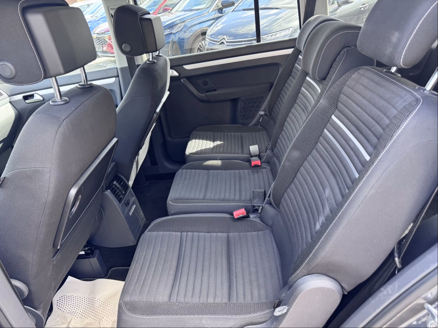 Volkswagen Touran фото 15