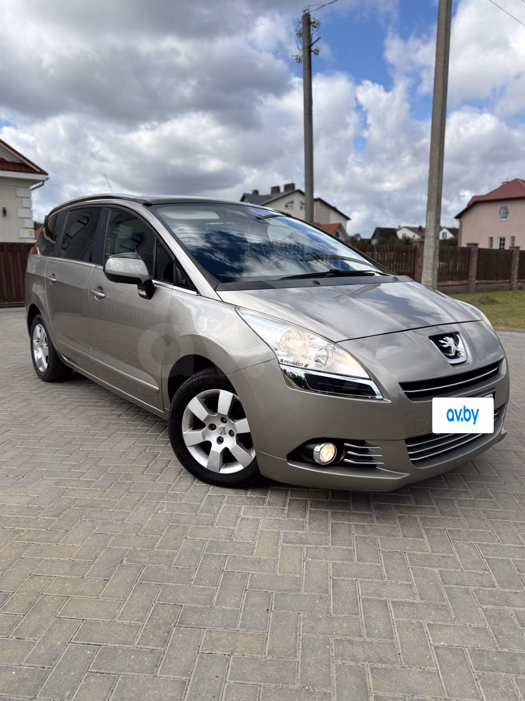 Peugeot 5008