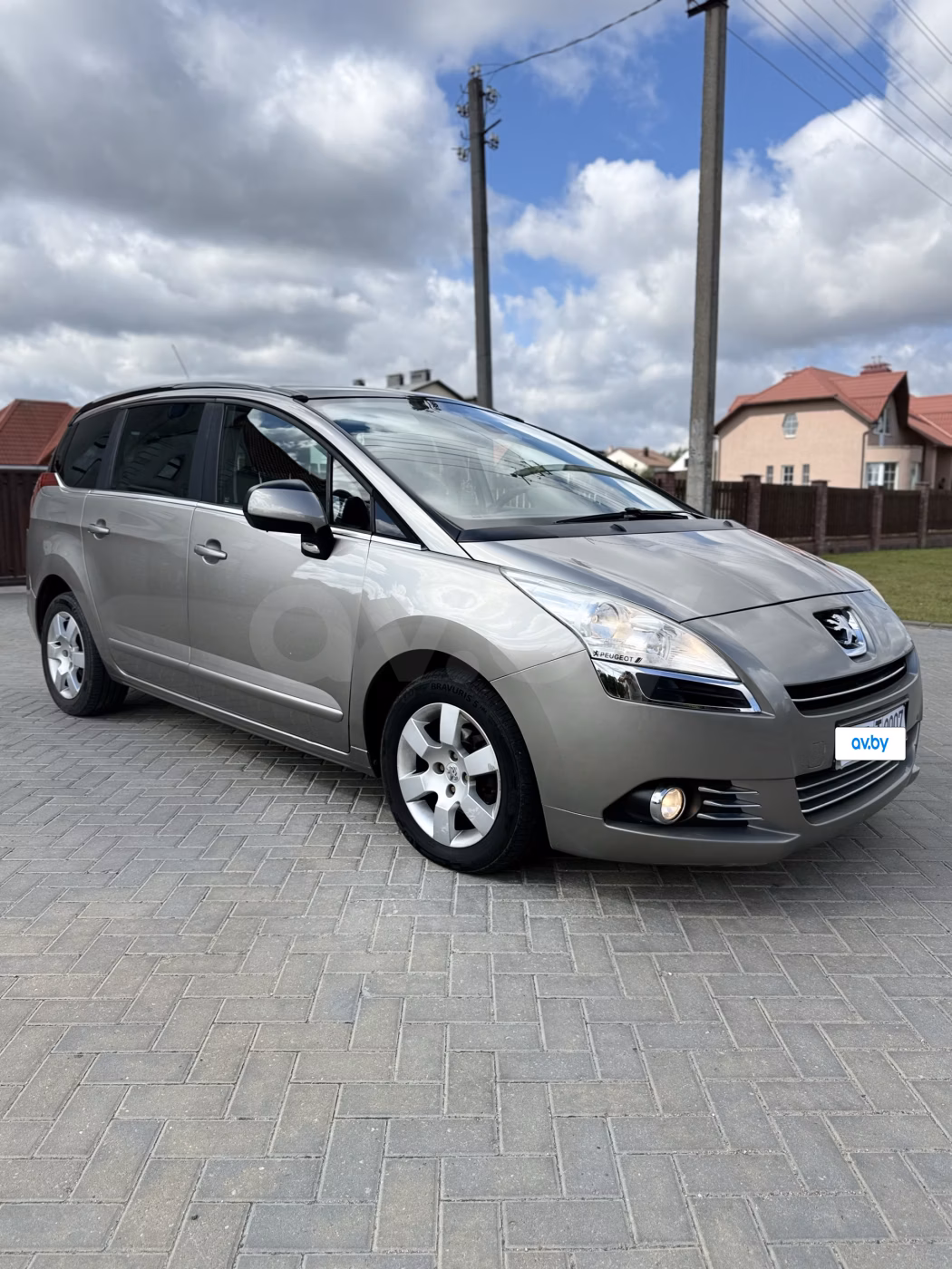 Peugeot 5008 фото 5