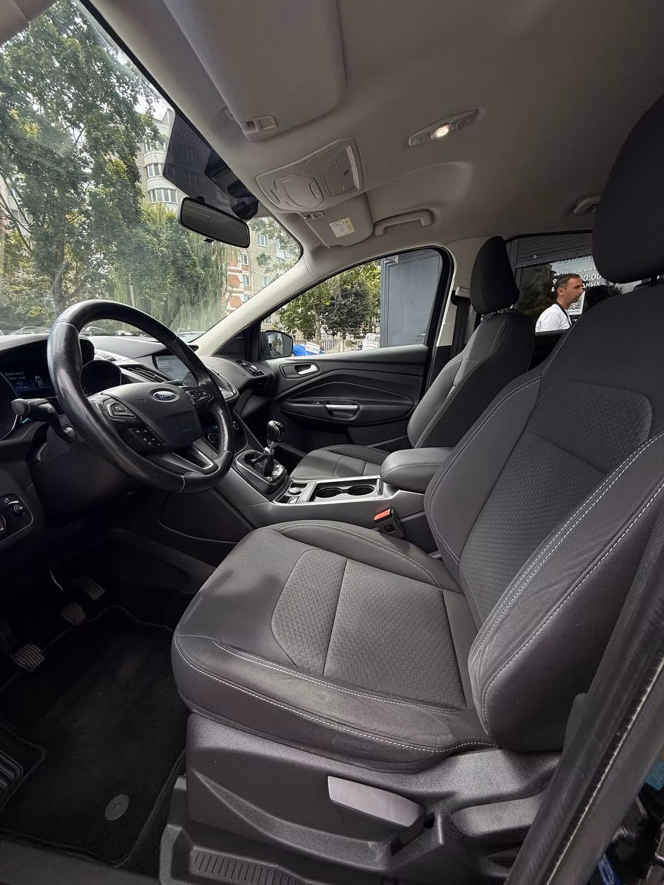 Ford Kuga фото 10