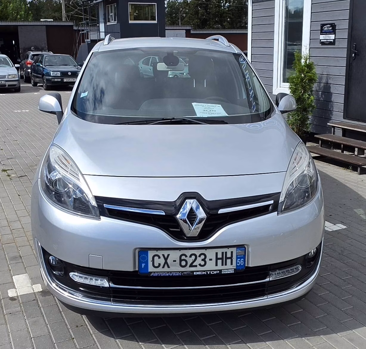 Renault Grand Scenic фото 2