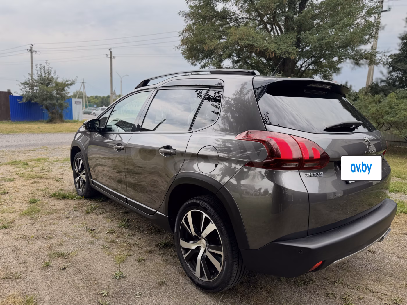 Peugeot 2008 фото 13