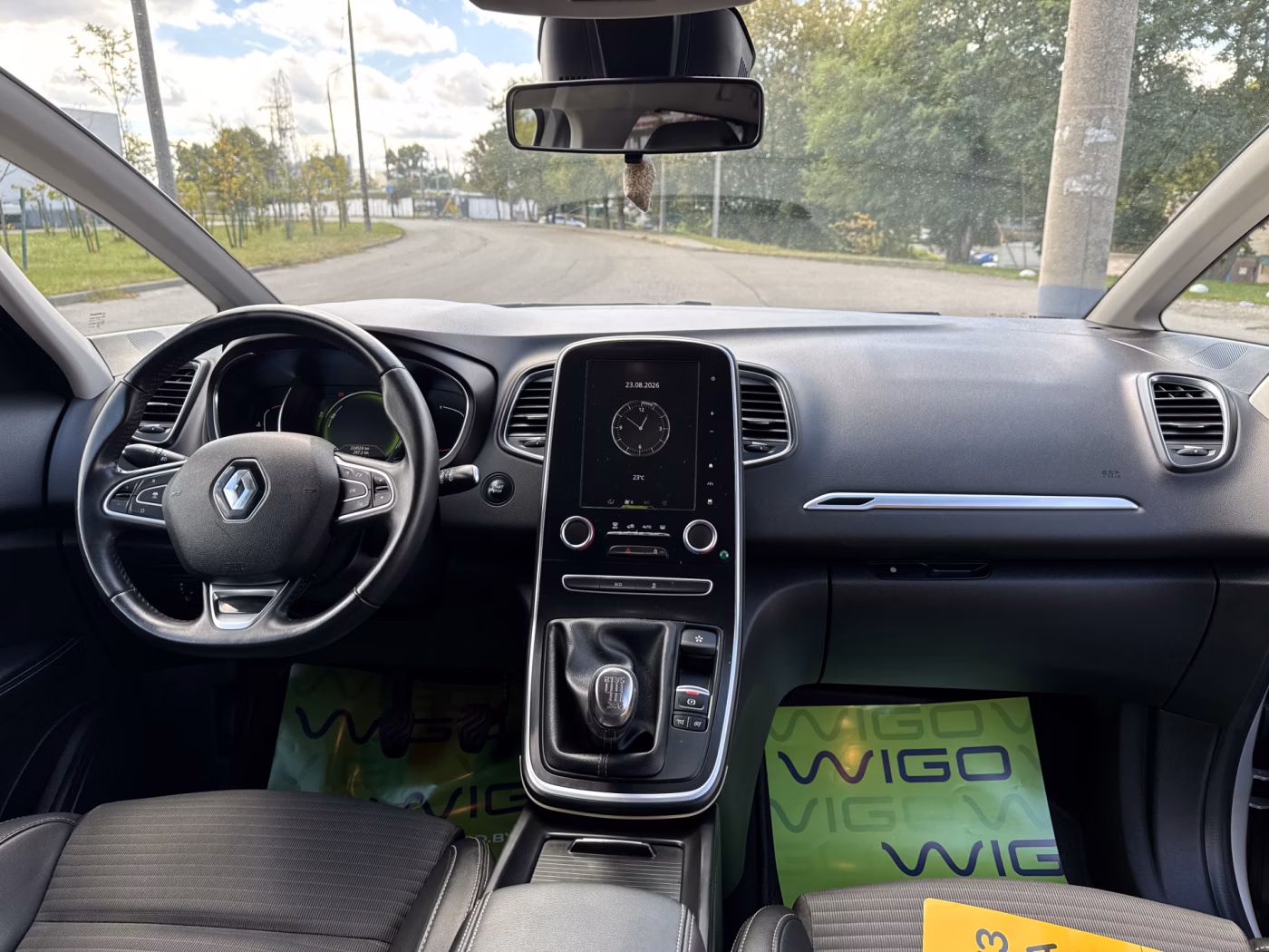 Renault Scenic фото 18