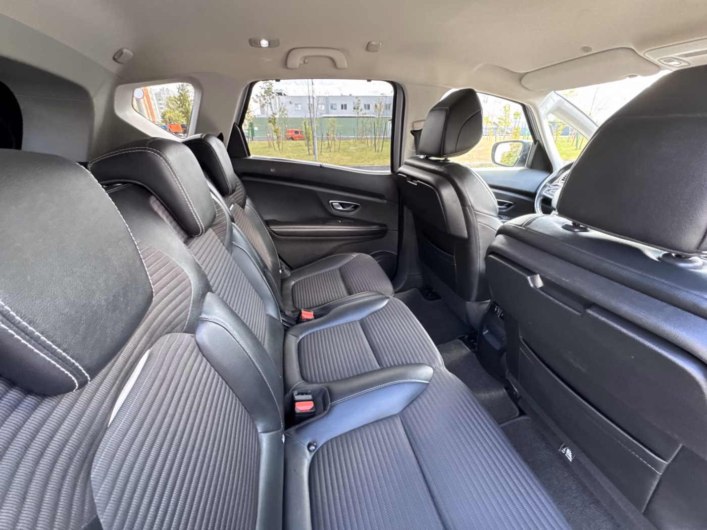 Renault Scenic фото 20