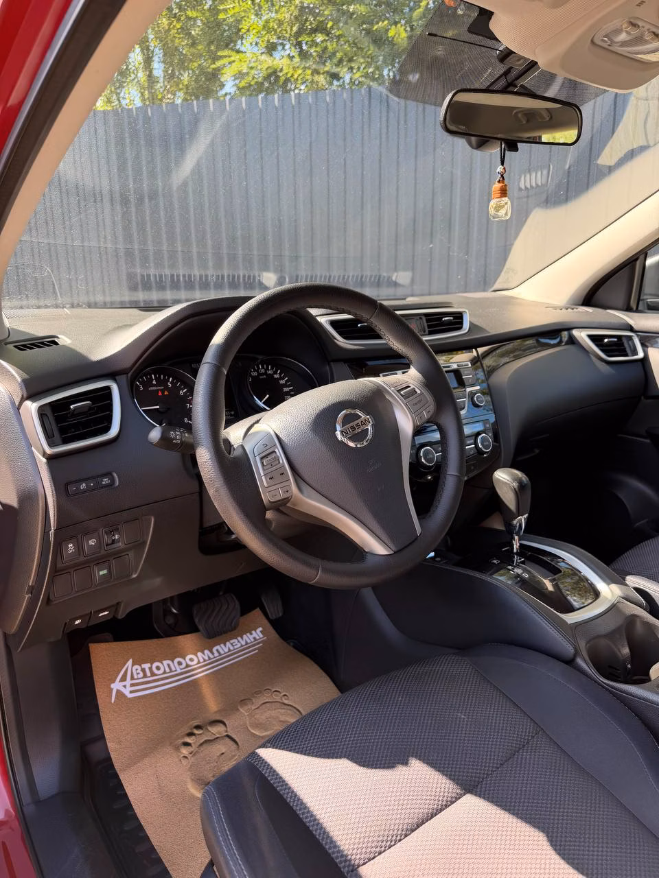 Nissan Qashqai фото 8