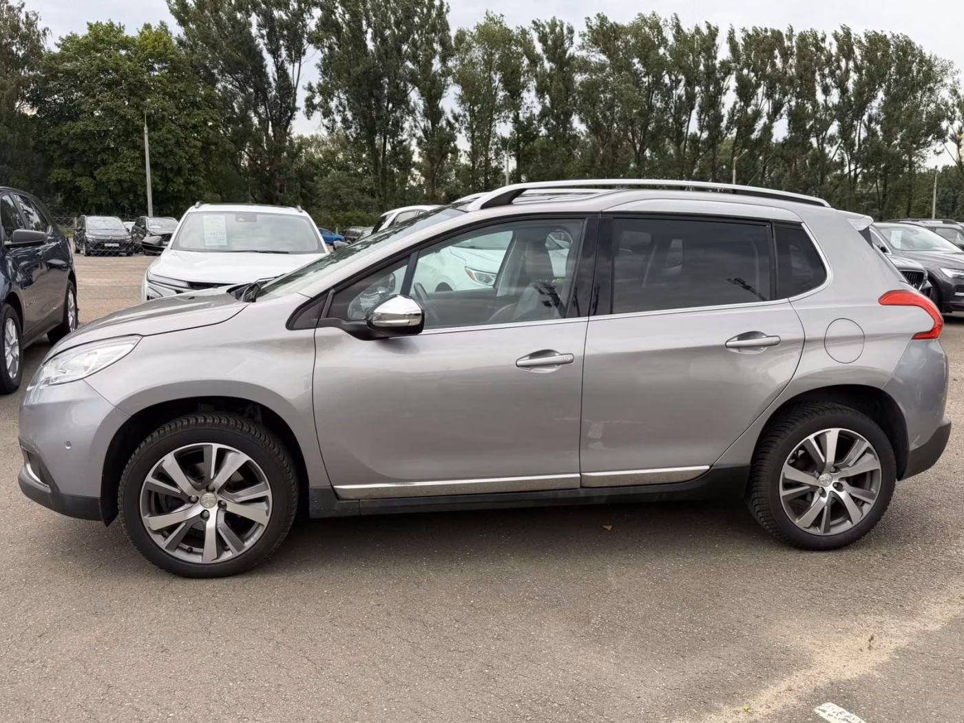 Peugeot 2008 фото 4