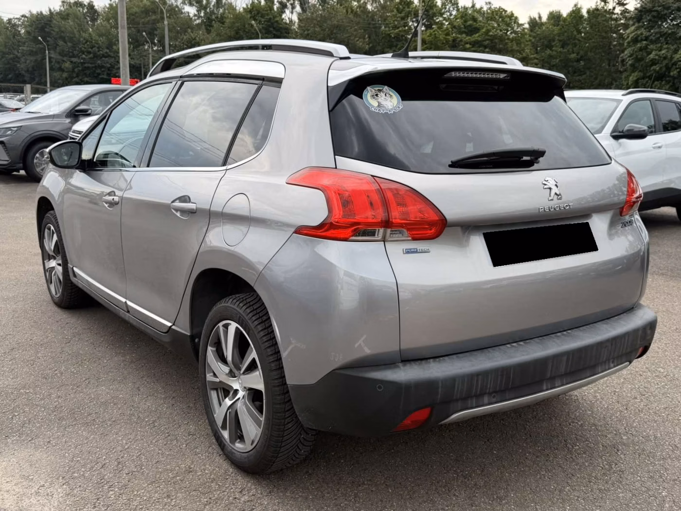 Peugeot 2008 фото 5