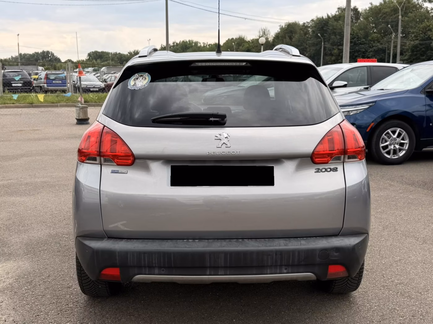 Peugeot 2008 фото 6