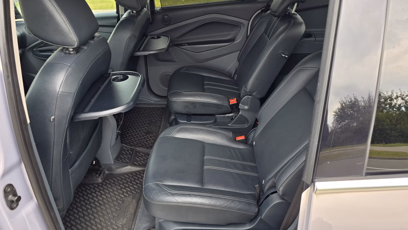 Ford Grand C-Max фото 9