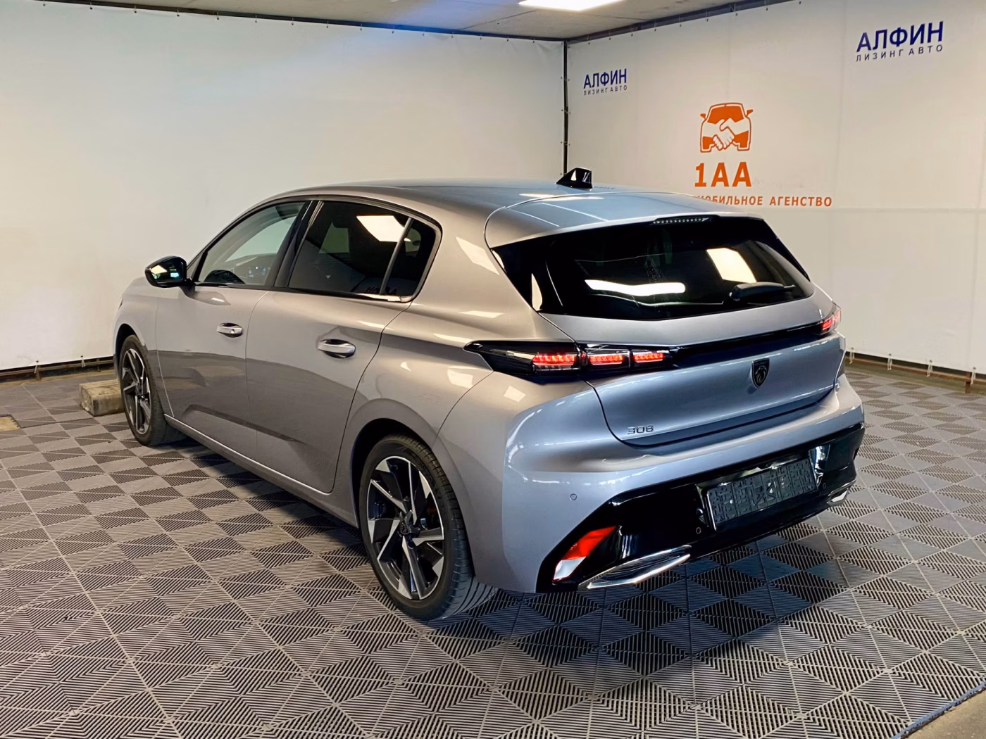 Peugeot 308 фото 5