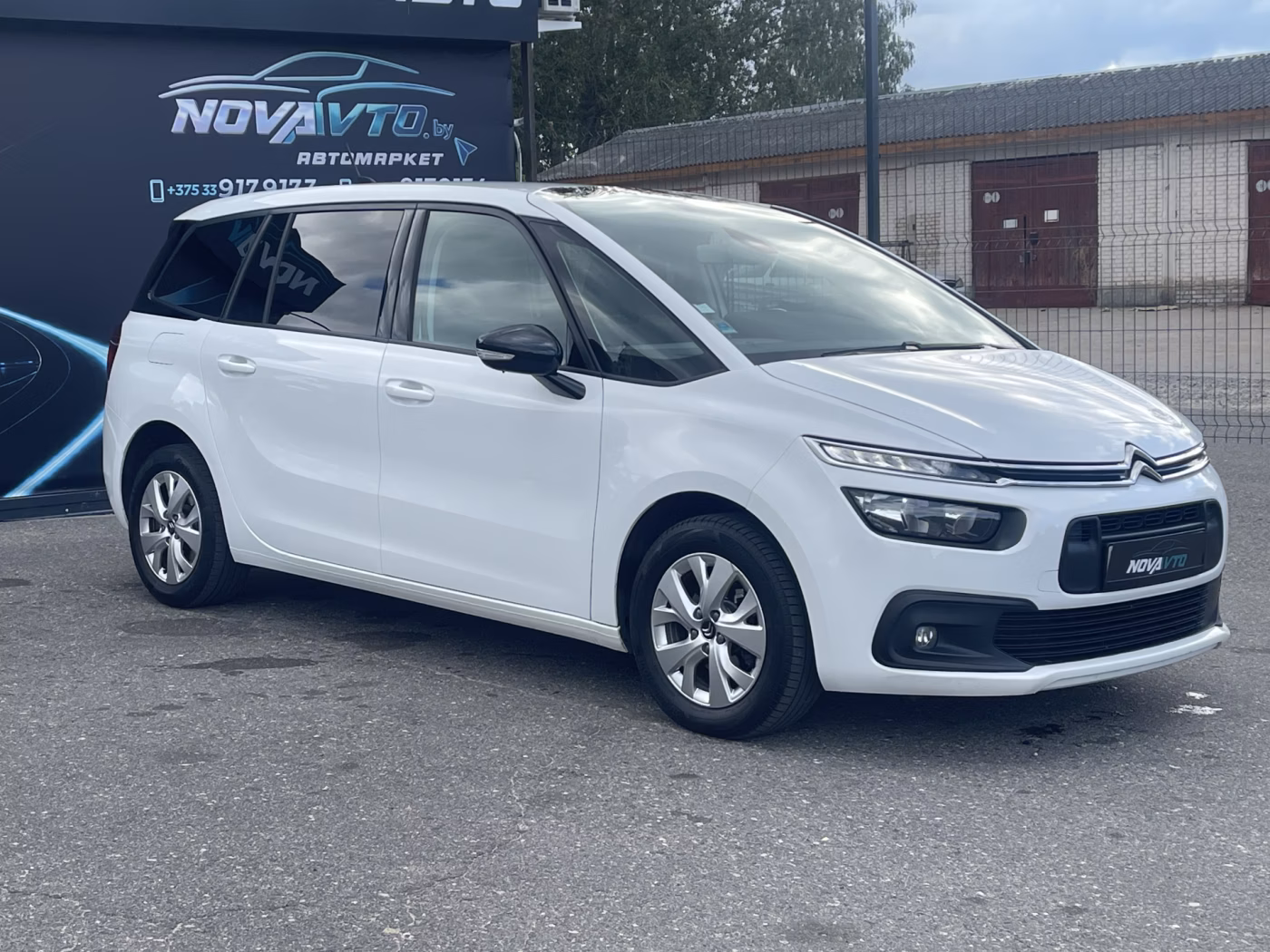 Citroen C4 Spacetourer фото 3